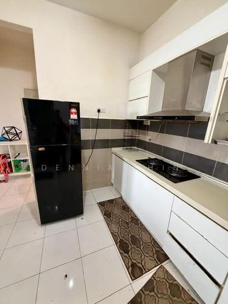 Pangsapuri untuk Disewa di Pangsapuri Damai - Dennix Chin - Kitchen - PropertyGuru.com.my