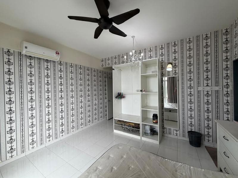 Pangsapuri untuk Disewa di Pangsapuri Damai - Dennix Chin - Bedroom - PropertyGuru.com.my