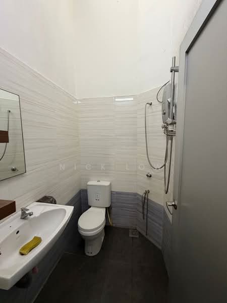 Rumah Teres 1-Tingkat untuk Disewa di Bukit Indah (Iskandar Puteri (Nusajaya)) - Nick Low - Bathroom - PropertyGuru.com.my