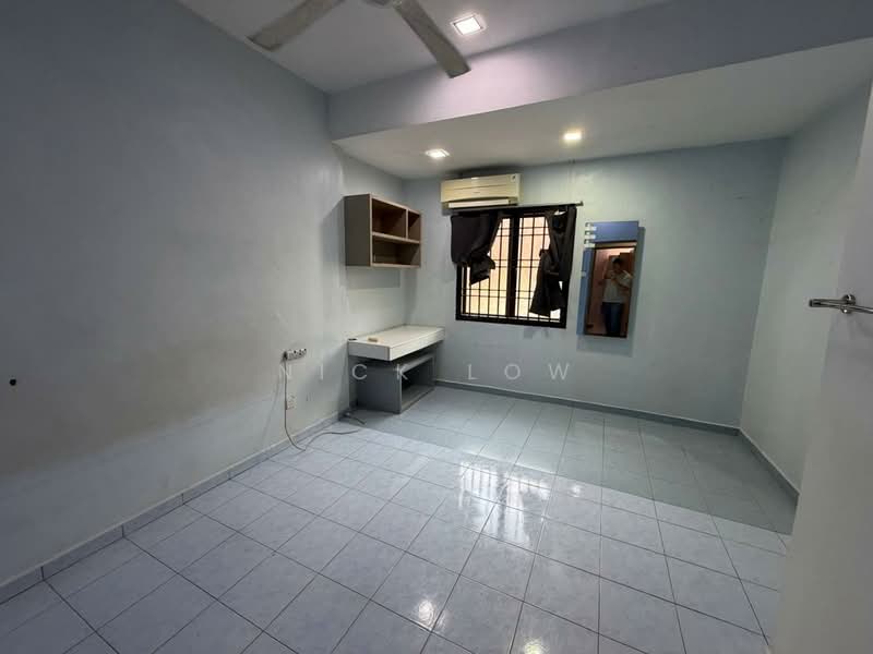 Rumah Teres 1-Tingkat untuk Disewa di Bukit Indah (Iskandar Puteri (Nusajaya)) - Nick Low - Bedroom - PropertyGuru.com.my