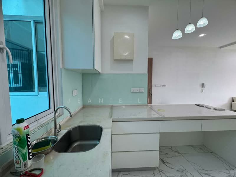 Condominium for Rent at QuayWest Residence - Jeanie Lim - Kitchen - PropertyGuru.com.my