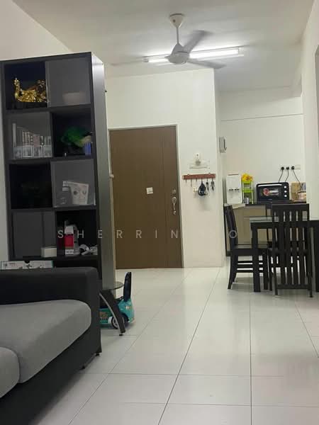 Pangsapuri untuk Dijual di Pinang Laguna - Sherrin Ooi - Living Room - PropertyGuru.com.my