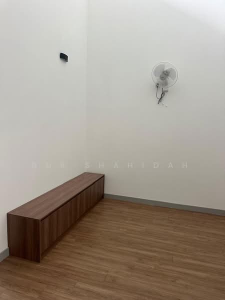 Rumah Teres 2-Tingkat untuk Disewa di Elmina (Shah Alam) - Nur Shahidah - PropertyGuru.com.my