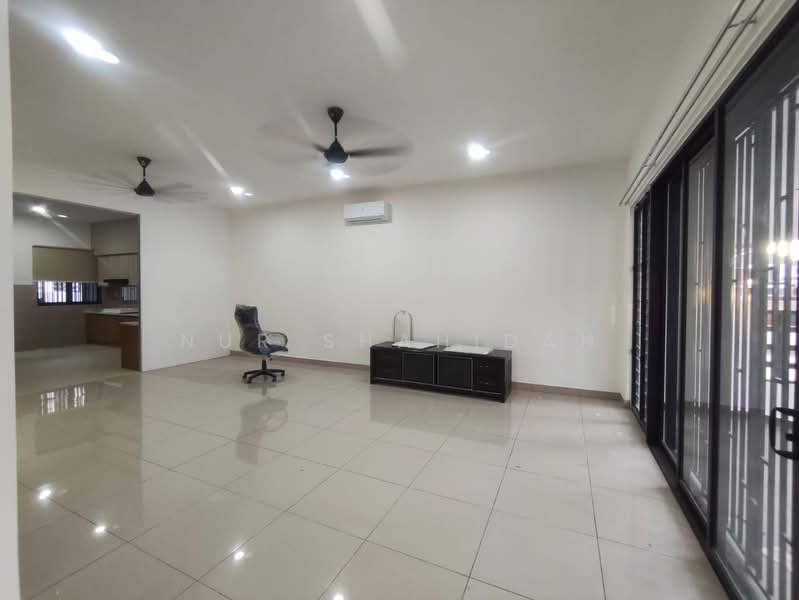 Rumah Teres 2-Tingkat untuk Disewa di Elmina (Shah Alam) - Nur Shahidah - PropertyGuru.com.my