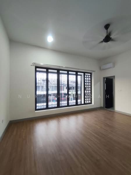 Rumah Teres 2-Tingkat untuk Disewa di Elmina (Shah Alam) - Nur Shahidah - PropertyGuru.com.my