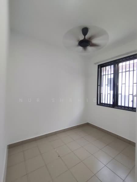 Rumah Teres 2-Tingkat untuk Disewa di Elmina (Shah Alam) - Nur Shahidah - PropertyGuru.com.my