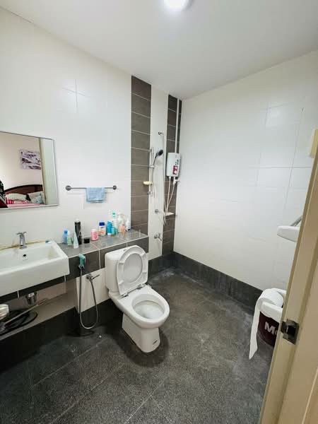 Rumah Teres 2-Tingkat untuk Dijual di Klang (Selangor) - Alwin Lee - Bathroom - PropertyGuru.com.my