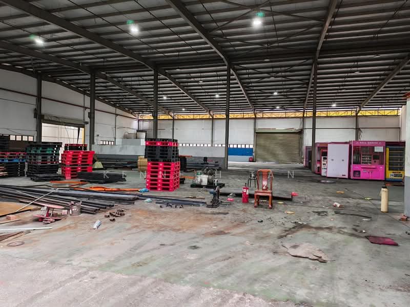 Kilang untuk Disewa di Taman Desa Cemerlang (Ulu Tiram) - Kenneth Tan - Interior - PropertyGuru.com.my