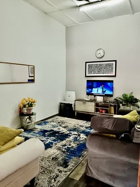 Rumah Teres 1-Tingkat untuk Dijual di Taman Bukti (Ampangan) - Sharul Ansari - Living Room - PropertyGuru.com.my