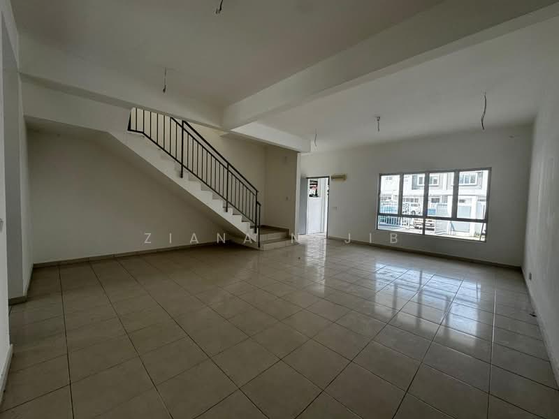 Rumah Teres 2-Tingkat untuk Dijual di Kuala Selangor (Selangor) - Ziana Najib - Living Room - PropertyGuru.com.my