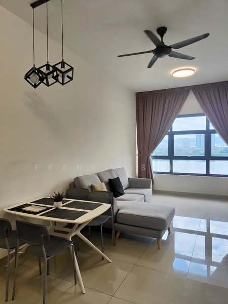 Kondominium untuk Disewa di Lakeville Residence - Frankie Sing - Living Room - PropertyGuru.com.my
