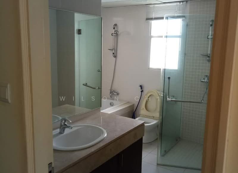 Kondominium untuk Disewa di Kiaramas Cendana - Wilson Chin - Bathroom - PropertyGuru.com.my