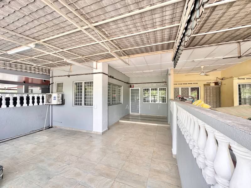 Rumah Teres 1-Tingkat untuk Dijual di Taman Desa Bakti (Selayang) - Zul Arif - Exterior - PropertyGuru.com.my