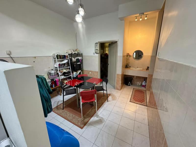 Terraced House for Sale in Bandar Seri Alam (Masai) - Kenneth Tan - Interior - PropertyGuru.com.my