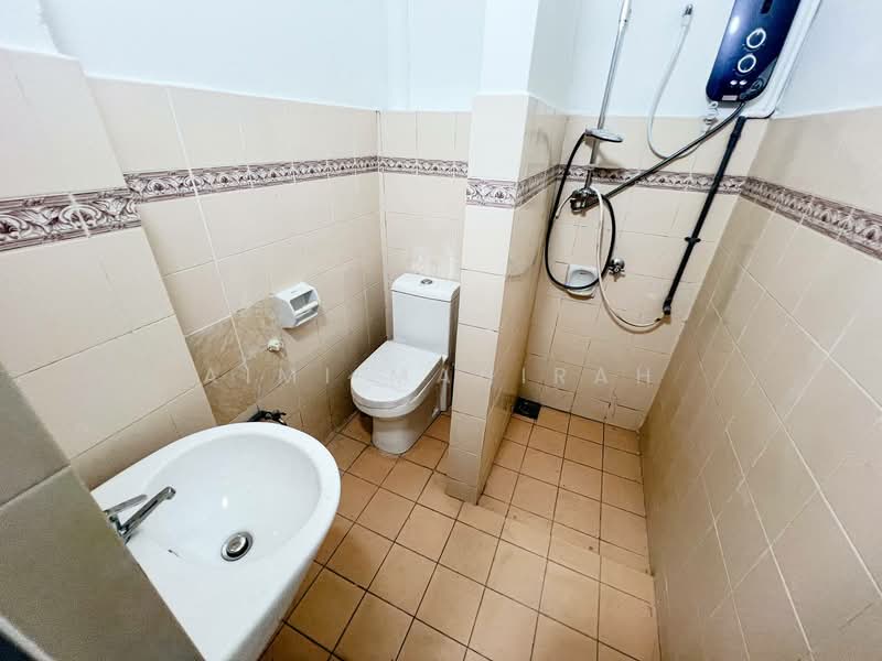Rumah Teres 2-Tingkat untuk Dijual di Taman Kajang Prima (Kajang) - Aimi Mahirah - PropertyGuru.com.my