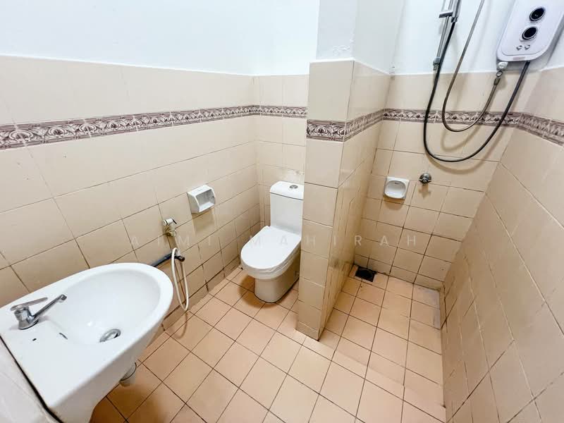 Rumah Teres 2-Tingkat untuk Dijual di Taman Kajang Prima (Kajang) - Aimi Mahirah - PropertyGuru.com.my