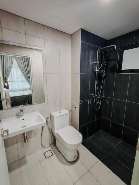 Service Residence for Rent at Teja @ Subang Jaya City Centre (SJCC) - Jessie Chan - Bathroom - PropertyGuru.com.my