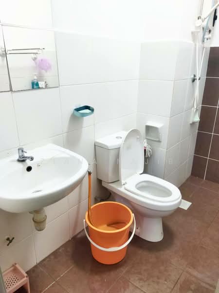 Apartment for Sale at Danau Perintis - Ziana Najib - Bathroom - PropertyGuru.com.my