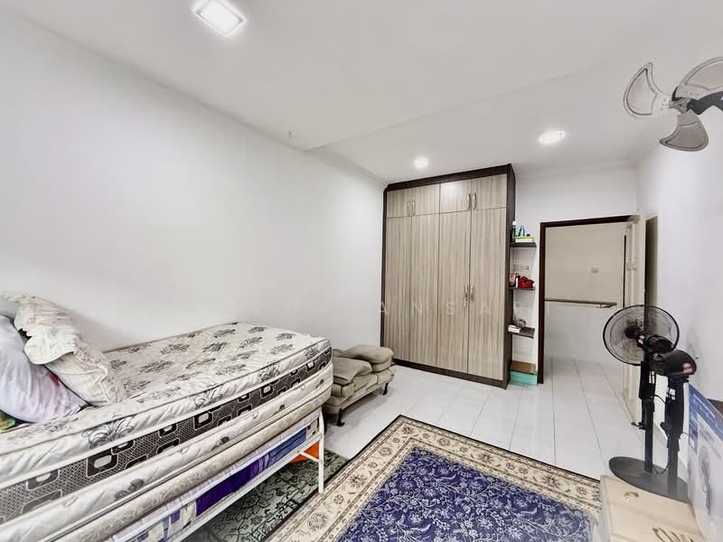 Rumah Teres 2-Tingkat untuk Dijual di Bandar Baru Senawang (Senawang) - Sharul Ansari - Bedroom - PropertyGuru.com.my