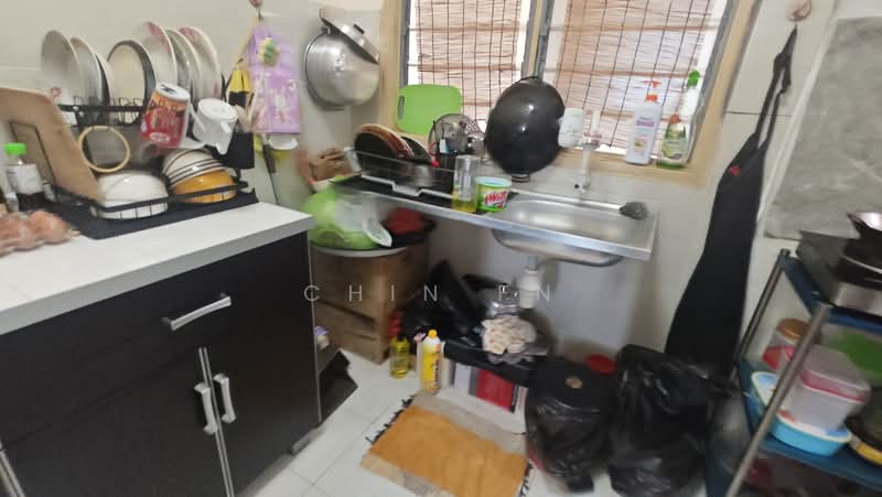 Apartment for Sale at Pangsapuri Sutera Wangi - CHIN FN - Kitchen - PropertyGuru.com.my