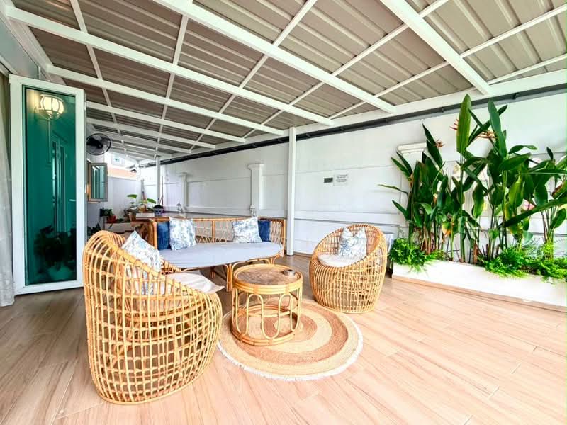 2-storey Terraced House for Sale in Mutiara Rini (Skudai) - Eva Siow - Exterior - PropertyGuru.com.my