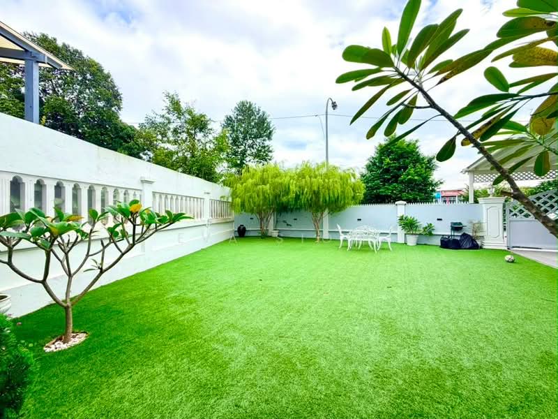 2-storey Terraced House for Sale in Mutiara Rini (Skudai) - Eva Siow - Garden - PropertyGuru.com.my