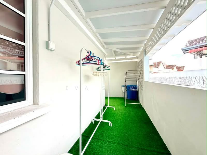 2-storey Terraced House for Sale in Mutiara Rini (Skudai) - Eva Siow - Balcony - PropertyGuru.com.my