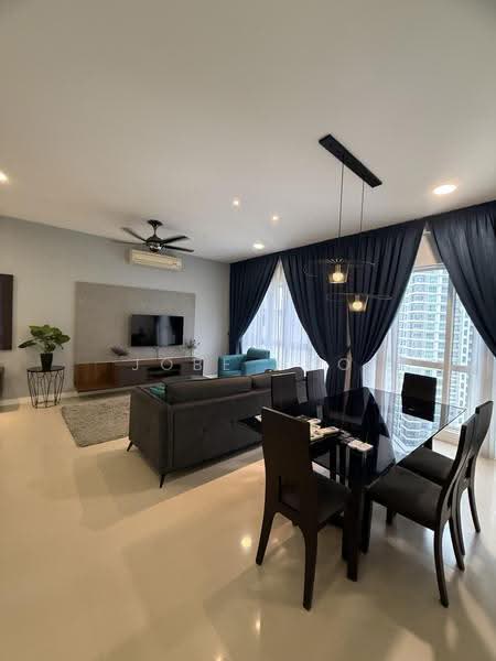 Kondominium untuk Disewa di Pavilion Hilltop - Jobe Koo - Living Room - PropertyGuru.com.my