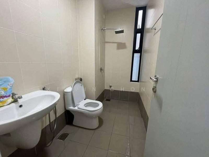 Kondominium untuk Disewa di Oasis - Kelvin Chong - Bathroom - PropertyGuru.com.my