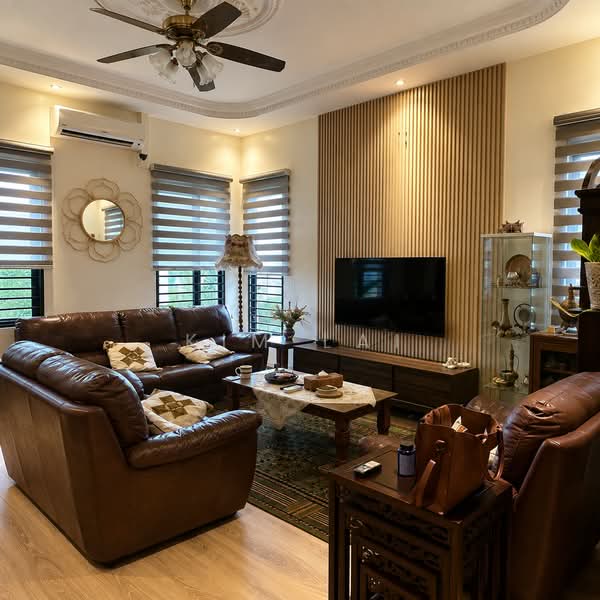 Semi-Detached House for Sale in Antara Gapi (Ulu Yam) - Kim Lai - Living Room - PropertyGuru.com.my