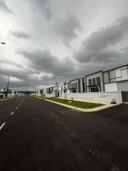 Kilang untuk Disewa di Eco Business Park 1 (Johor Bahru) - Kenneth Tan - Exterior - PropertyGuru.com.my