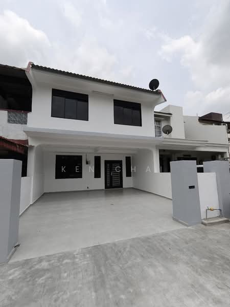 Rumah Teres 2-Tingkat untuk Dijual di Taman Puteri Wangsa (Ulu Tiram) - Ken Chai - PropertyGuru.com.my