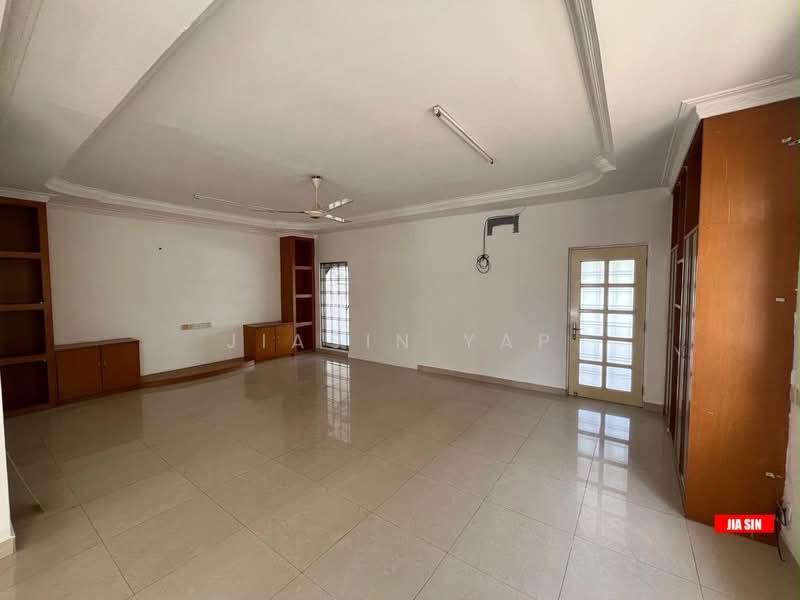 Rumah Berkembar untuk Dijual di Pantai Jerejak (Bayan Lepas) - Jiasin Yap - Living Room - PropertyGuru.com.my