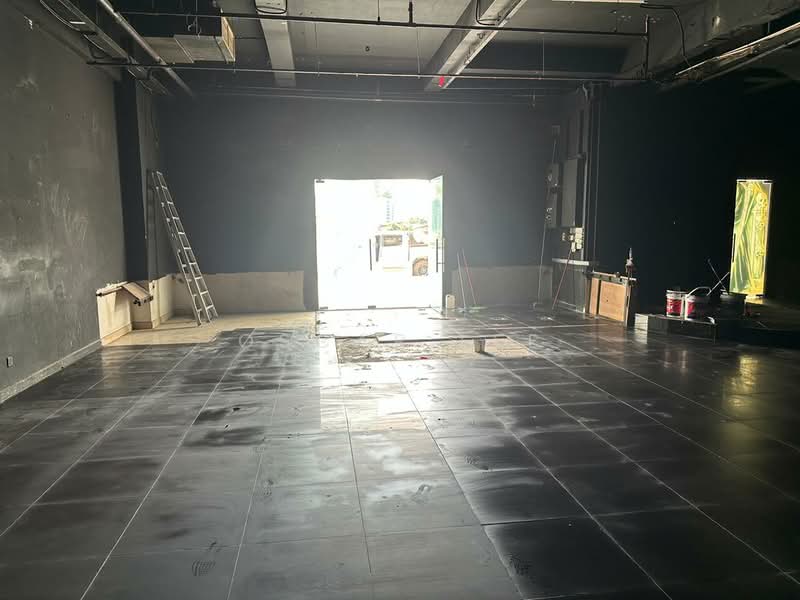Shop for Rent in Jalan Klang Lama (Old Klang Road) (Kuala Lumpur) - Oscar Lee - Interior - PropertyGuru.com.my