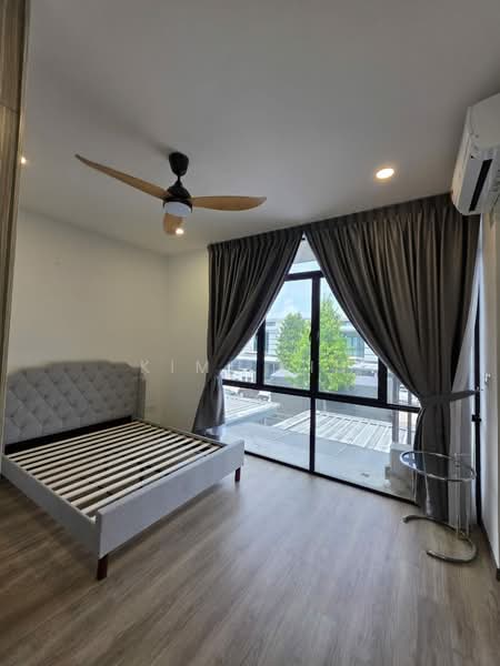 Rumah Teres 2-Tingkat untuk Disewa di Bandar Seri Alam (Masai) - Kimi Kiu - PropertyGuru.com.my