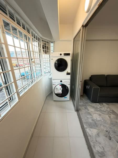Apartment for Rent at Makmur Apartment - Pinky Liaw - Balcony - PropertyGuru.com.my