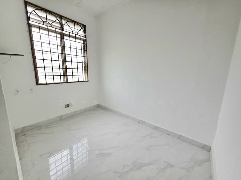 Rumah Teres untuk Dijual di Rawang (Selangor) - Zann Fauzan - PropertyGuru.com.my