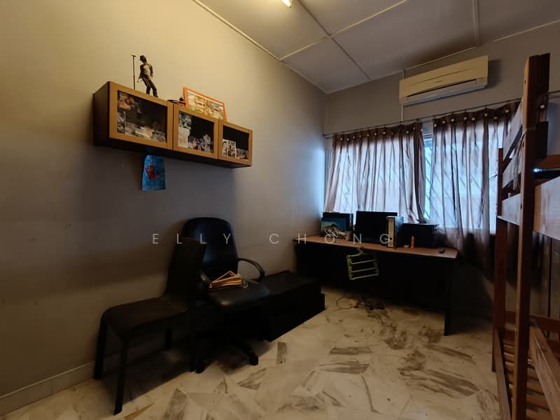 Rumah Teres 2-Tingkat untuk Dijual di Taman Connaught (Cheras) - Elly Chong - PropertyGuru.com.my