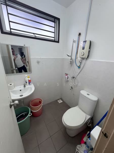 Rumah Teres 2-Tingkat untuk Dijual di Rini Hills 2 (Skudai) - Eva Siow - Bathroom - PropertyGuru.com.my