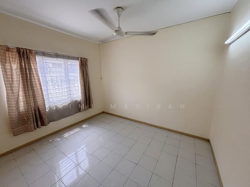Rumah Teres 2-Tingkat untuk Dijual di Kajang Perdana (Kajang) - Aimi Mahirah - PropertyGuru.com.my