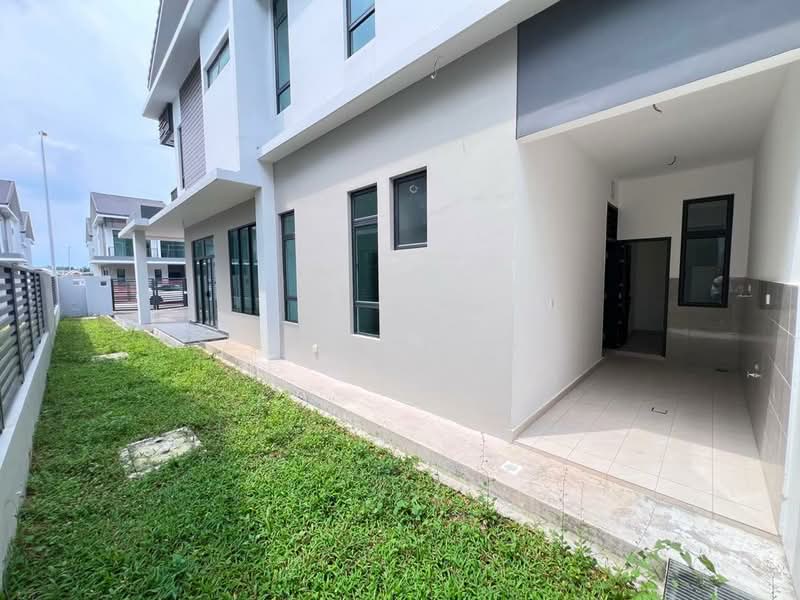 Cluster House for Sale in Johor Bahru (Johor) - Eva Siow - Exterior - PropertyGuru.com.my