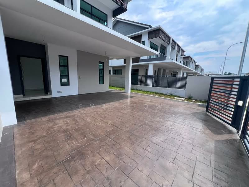 Cluster House for Sale in Johor Bahru (Johor) - Eva Siow - Exterior - PropertyGuru.com.my