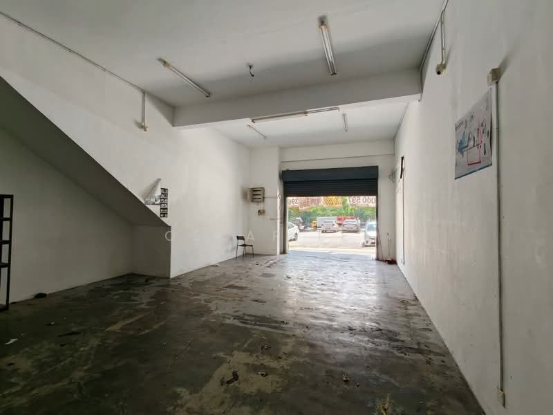 Shop for Rent in Alam Budiman (Shah Alam) - Oscar Lee - Interior - PropertyGuru.com.my