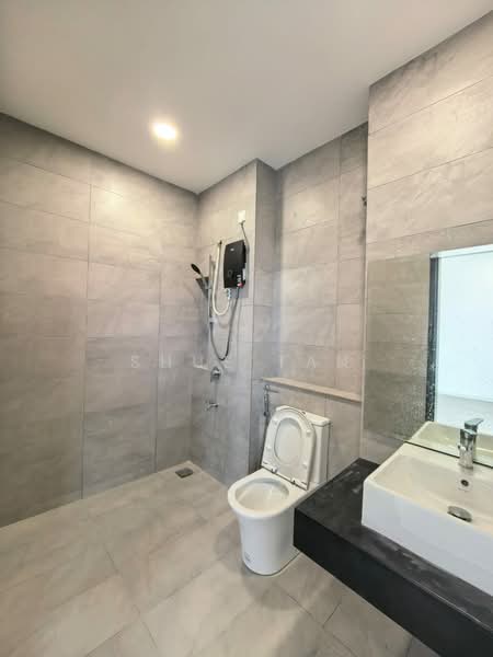 Rumah Teres 2-Tingkat untuk Disewa di Bandar Bukit Raja (Klang) - Shue Tan - Bathroom - PropertyGuru.com.my