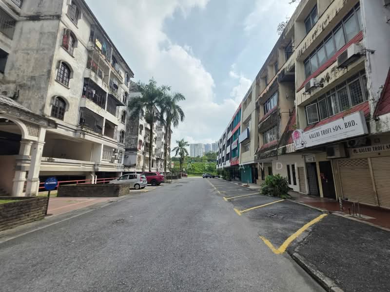 Pangsapuri untuk Dijual di Impian Kota - Irwan Affandi - Exterior - PropertyGuru.com.my