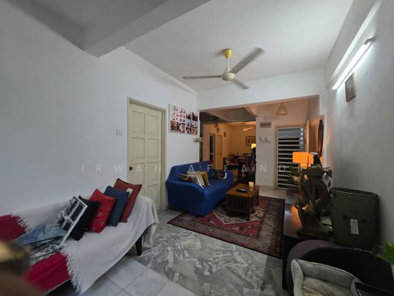 Pangsapuri untuk Dijual di Impian Kota - Irwan Affandi - Living Room - PropertyGuru.com.my