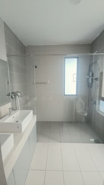3-storey Terraced House for Sale in Tiara South (Semenyih) - Grace Tan - PropertyGuru.com.my