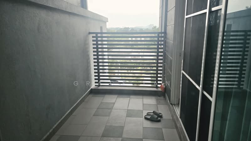 3-storey Terraced House for Sale in Tiara South (Semenyih) - Grace Tan - PropertyGuru.com.my