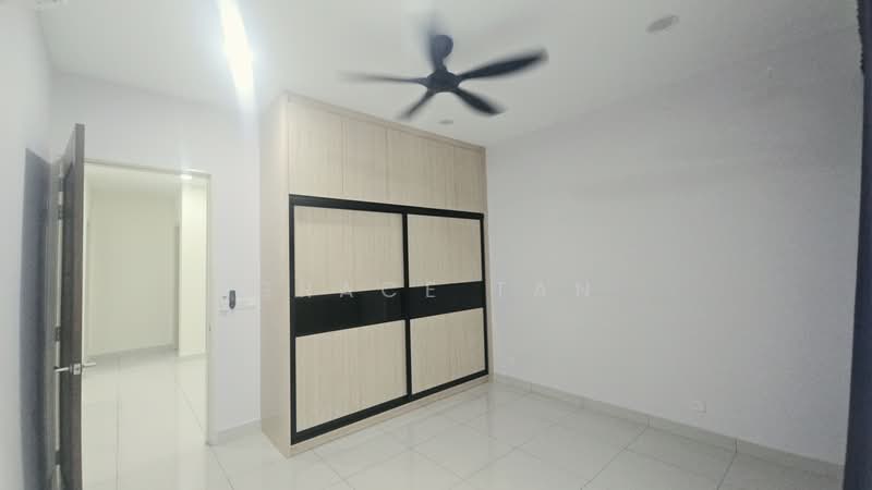 3-storey Terraced House for Sale in Tiara South (Semenyih) - Grace Tan - PropertyGuru.com.my