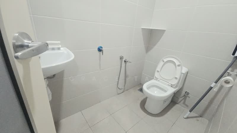 3-storey Terraced House for Sale in Tiara South (Semenyih) - Grace Tan - PropertyGuru.com.my